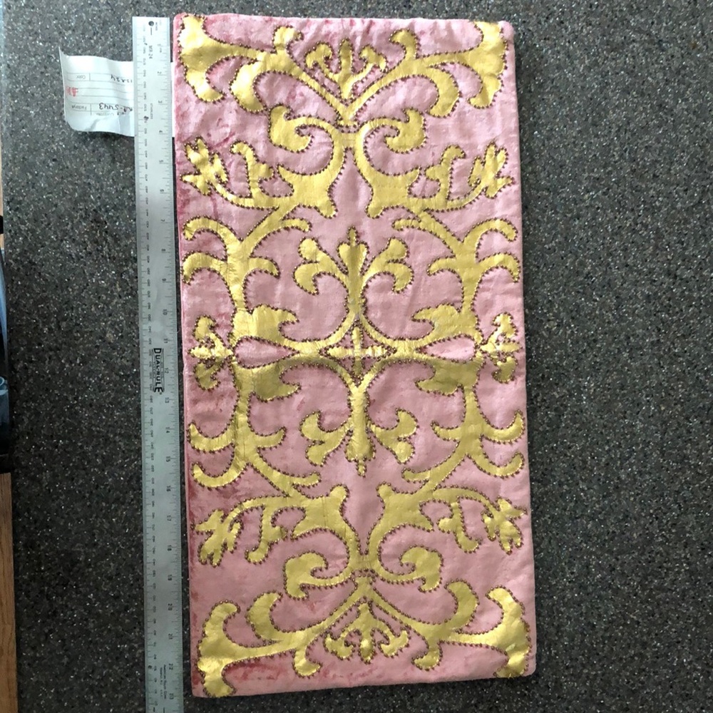 Gorgeous oblong pillow cover